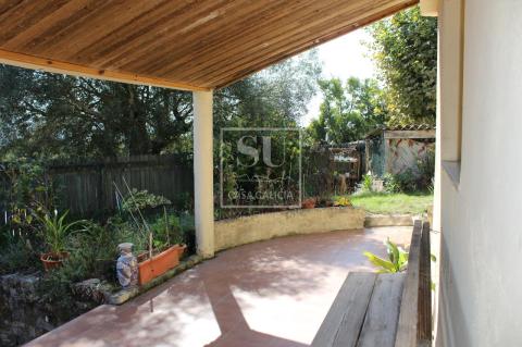 Casita en planta baja en entorno tranquilo a un paseo de Nigrán.